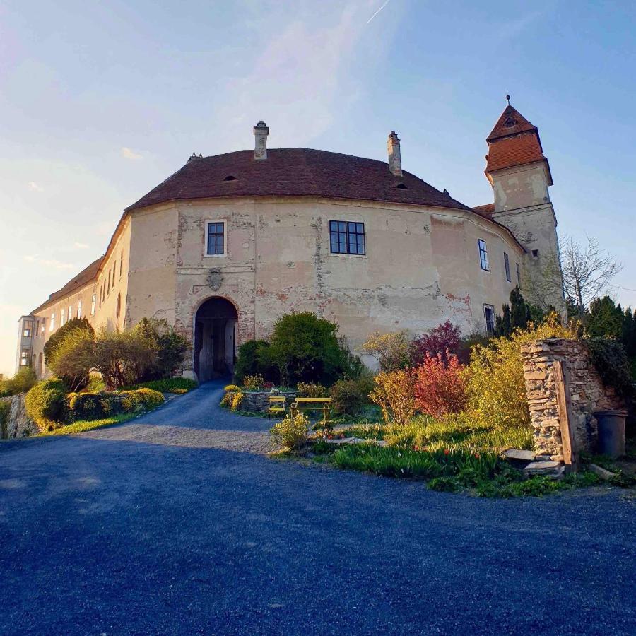 Burg Bernstein Hotell Exteriör bild